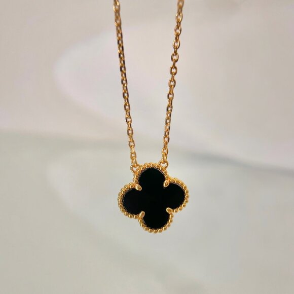 Van Cleef & Arpels four-leaf clover single flower black agate necklace - Picture 4 of 8